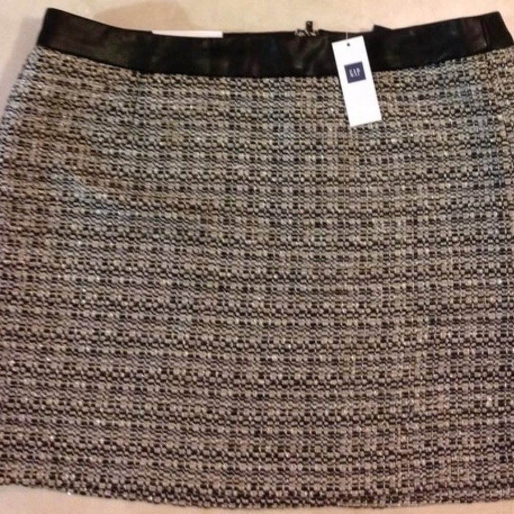 Gap Tweed Mini Skirt Black and White Silver Thread